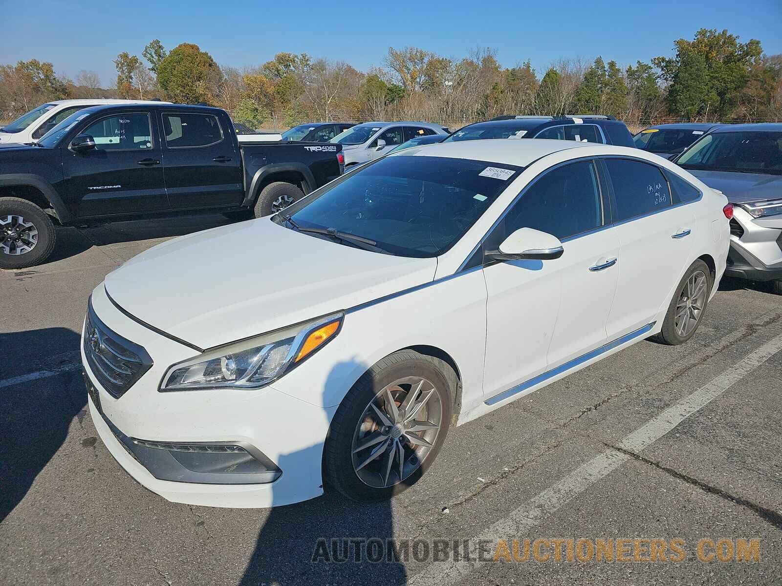 5NPE34AB3FH218921 Hyundai Sonata 2015