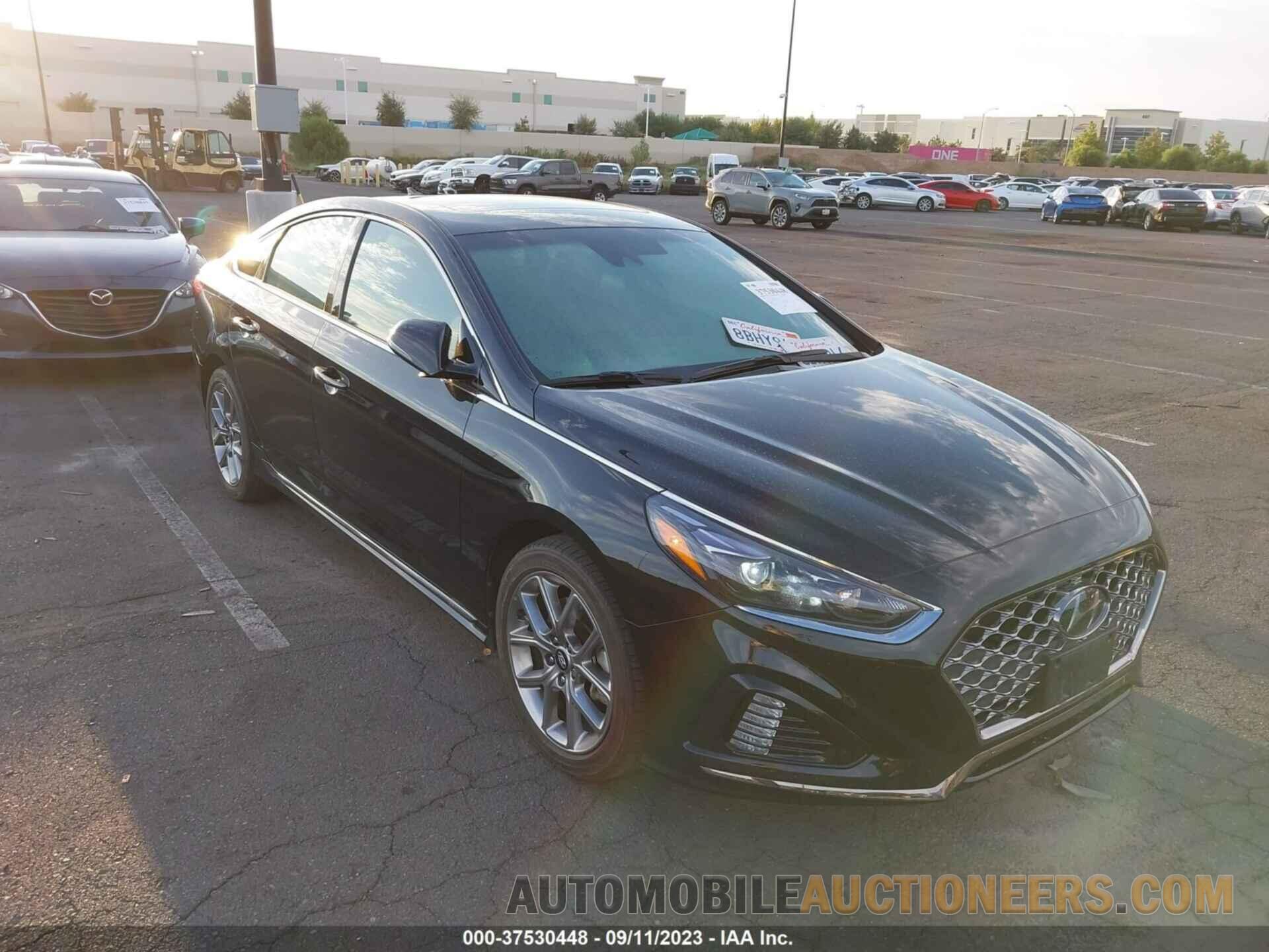 5NPE34AB4JH660809 HYUNDAI SONATA 2018