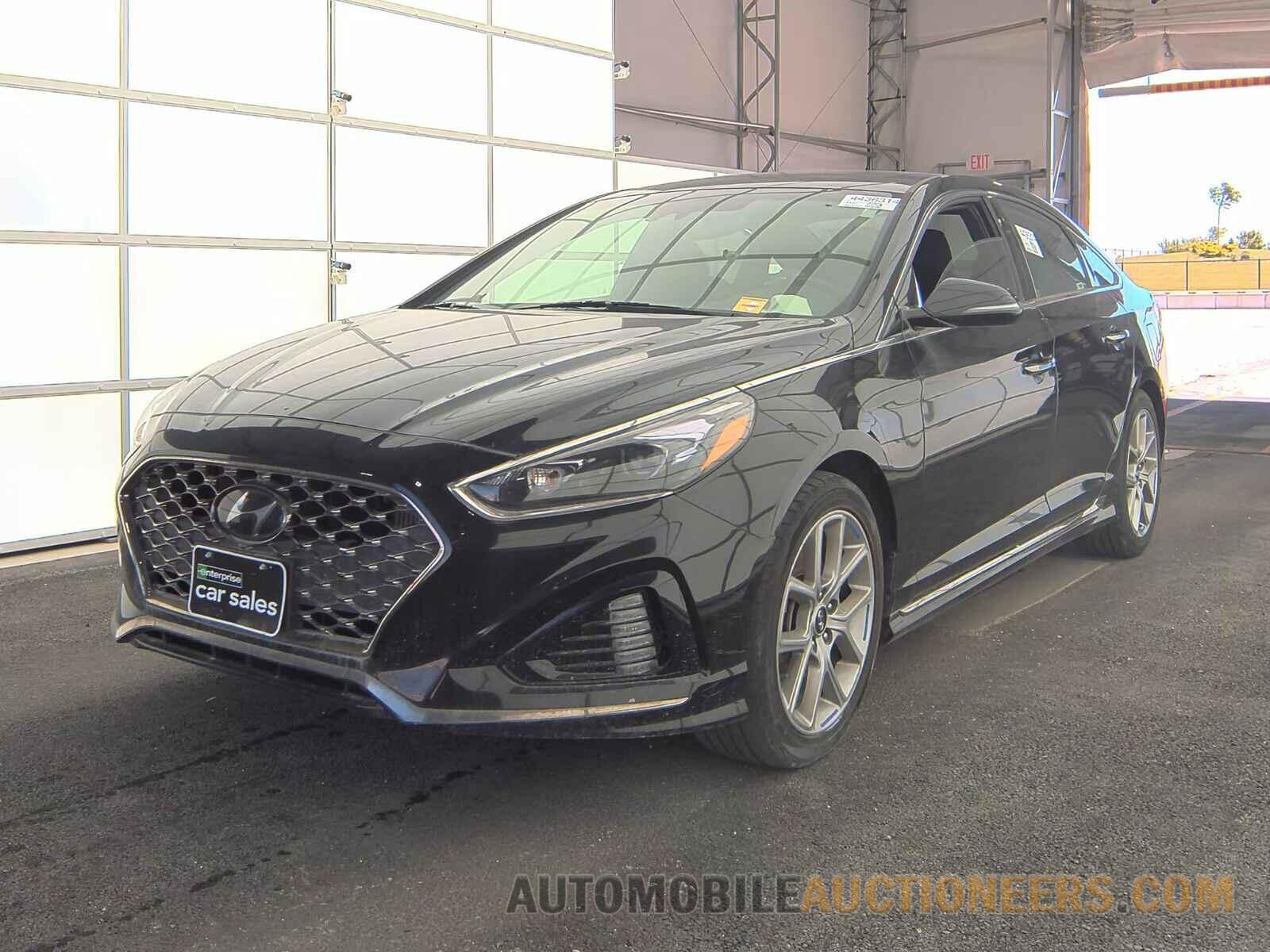 5NPE34AB4JH681921 Hyundai Sonata 2018