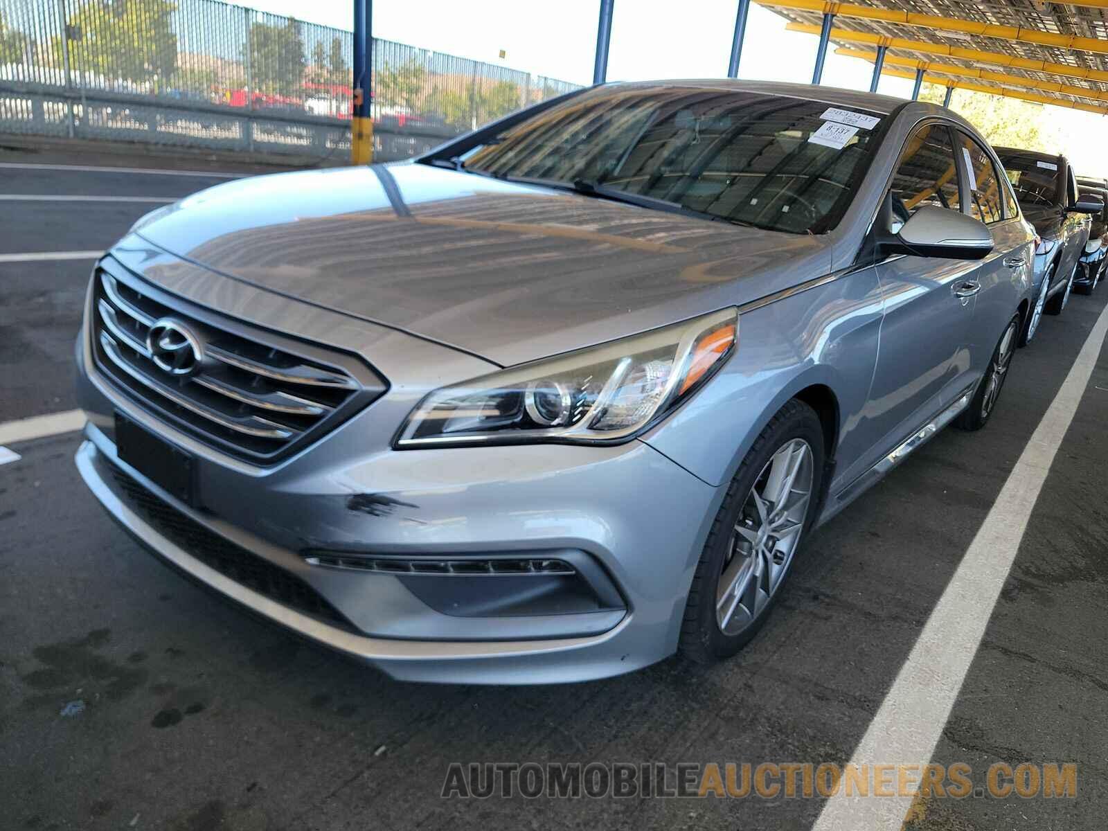 5NPE34AB5FH073896 Hyundai Sonata 2015