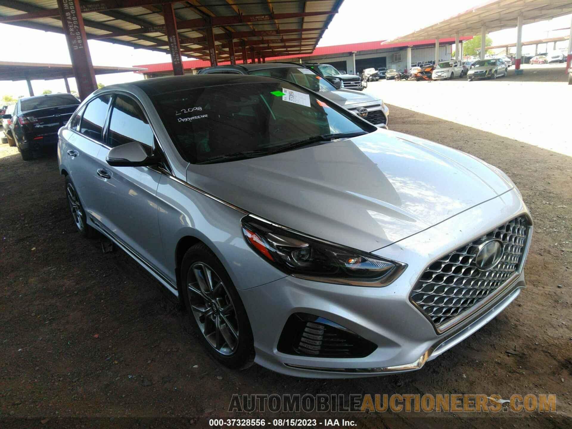 5NPE34AB5KH806586 HYUNDAI SONATA 2019