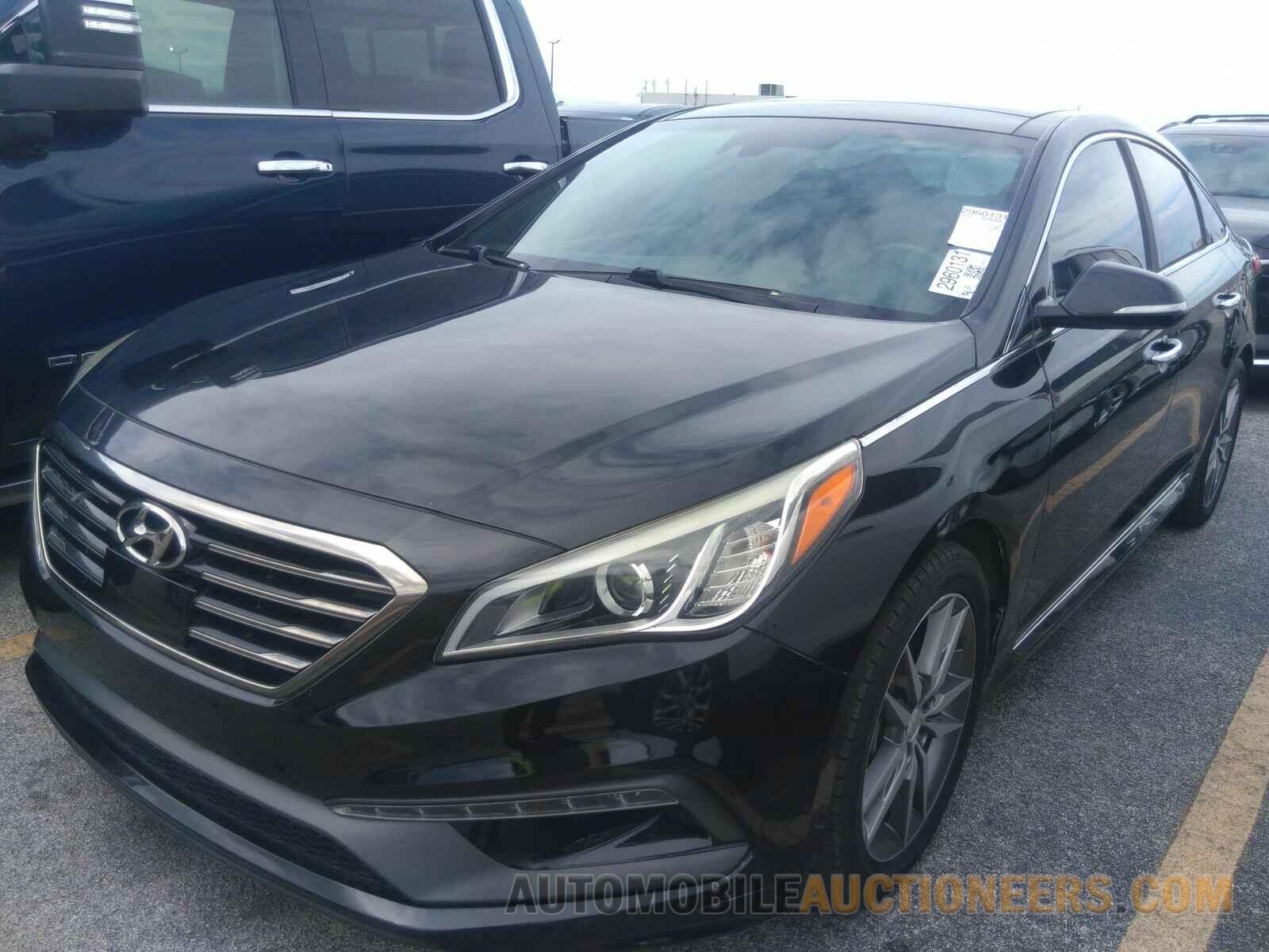 5NPE34AB8FH077635 Hyundai Sonata 2015