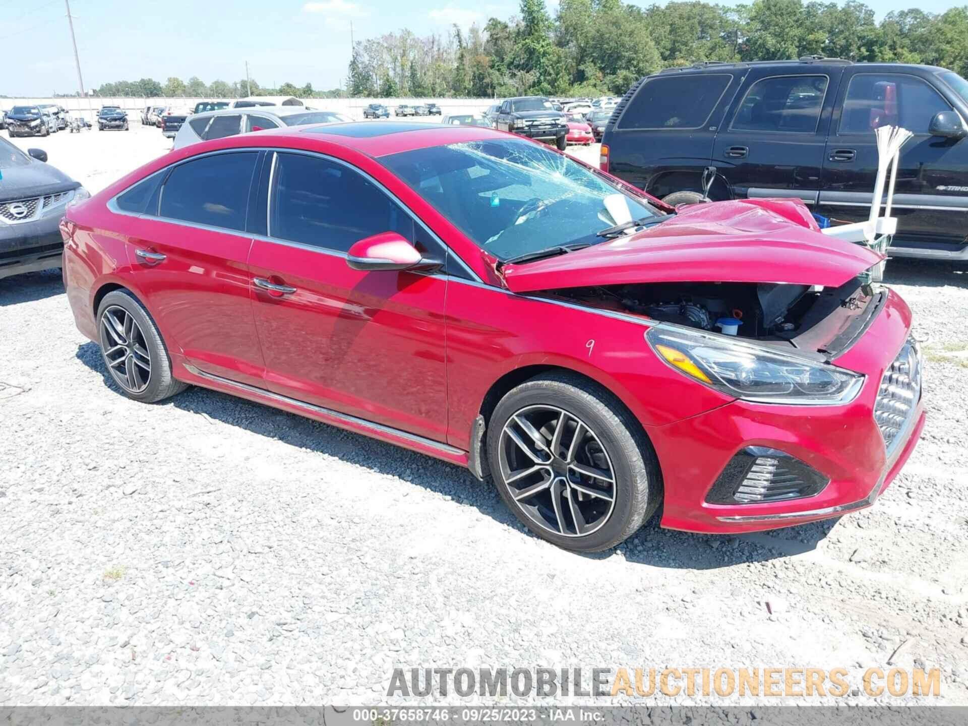 5NPE34AB8JH681002 HYUNDAI SONATA 2018