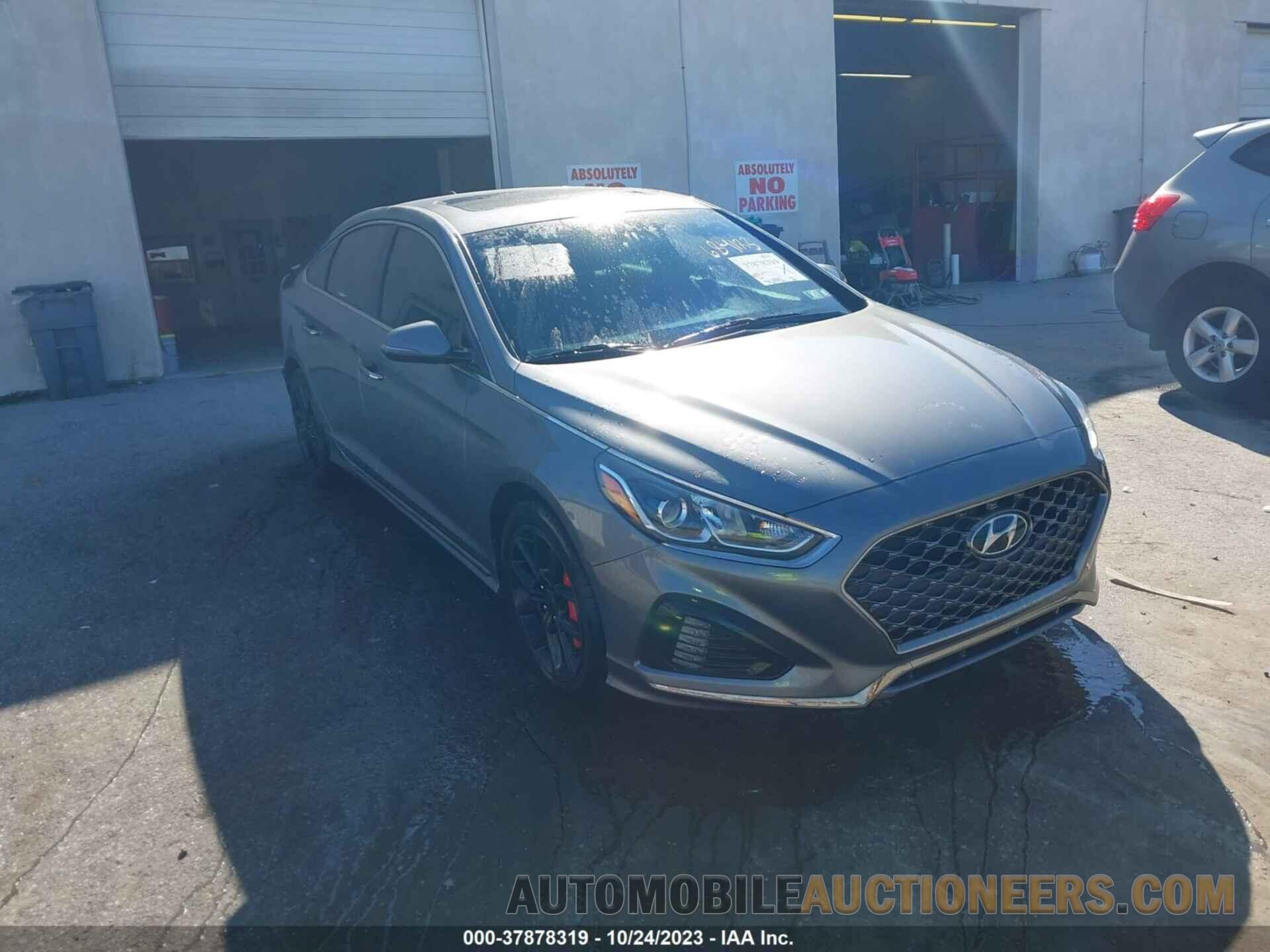 5NPE34AB9JH684183 HYUNDAI SONATA 2018