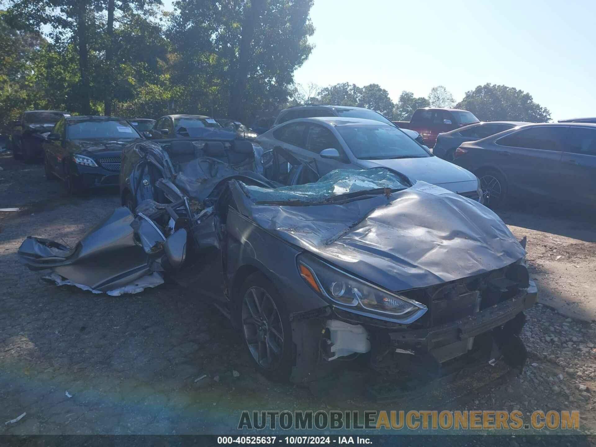 5NPE34AB9JH693871 HYUNDAI SONATA 2018