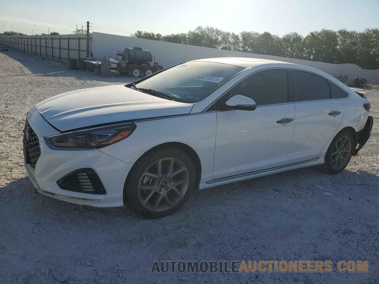 5NPE34ABXJH666789 HYUNDAI SONATA 2018