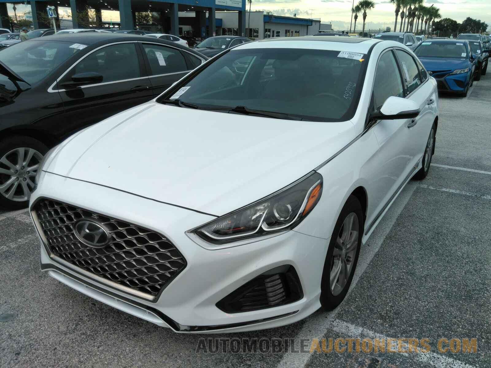 5NPE34AF0JH642102 Hyundai Sonata 2018