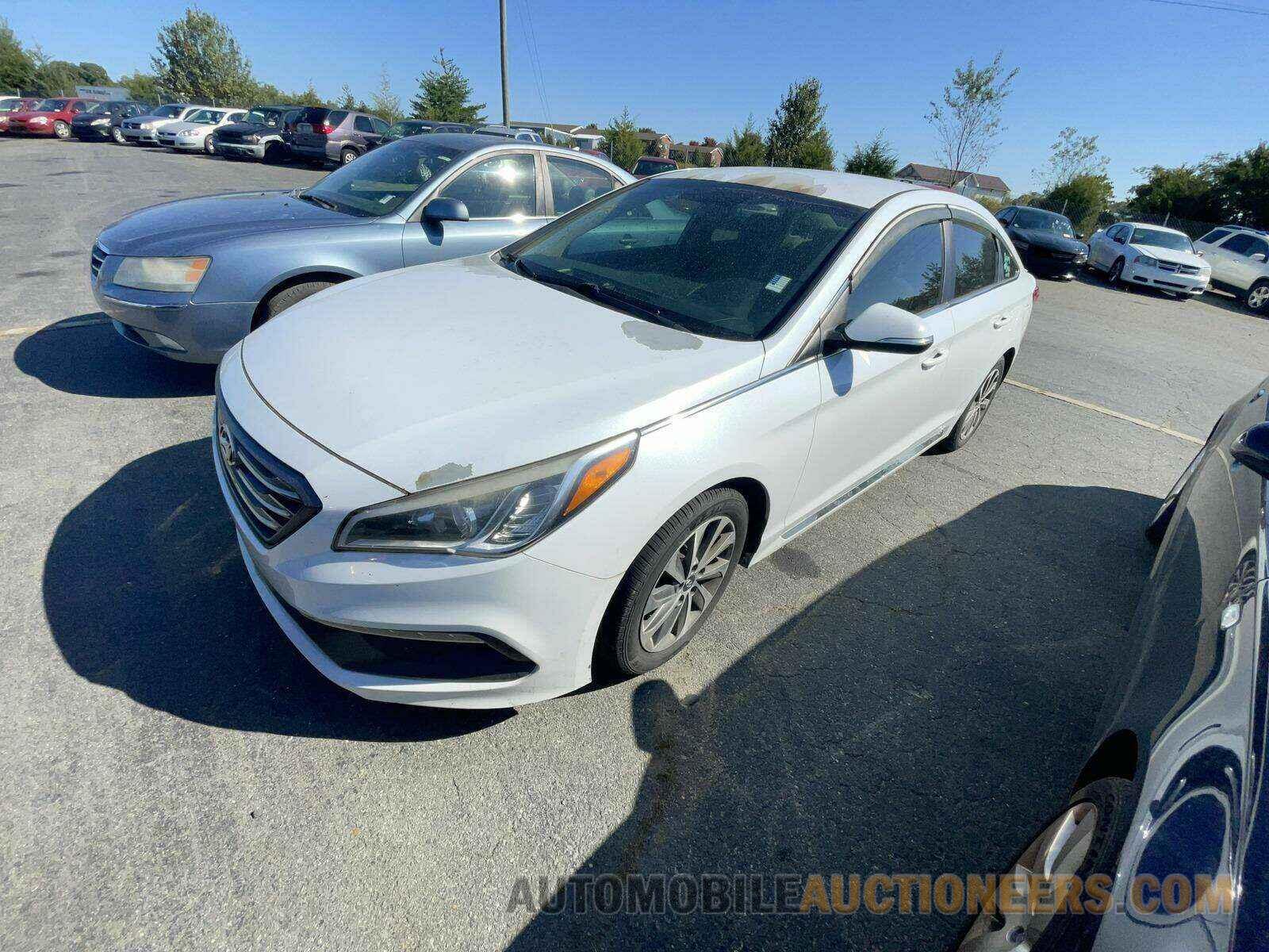 5NPE34AF1FH021314 Hyundai Sonata 2015