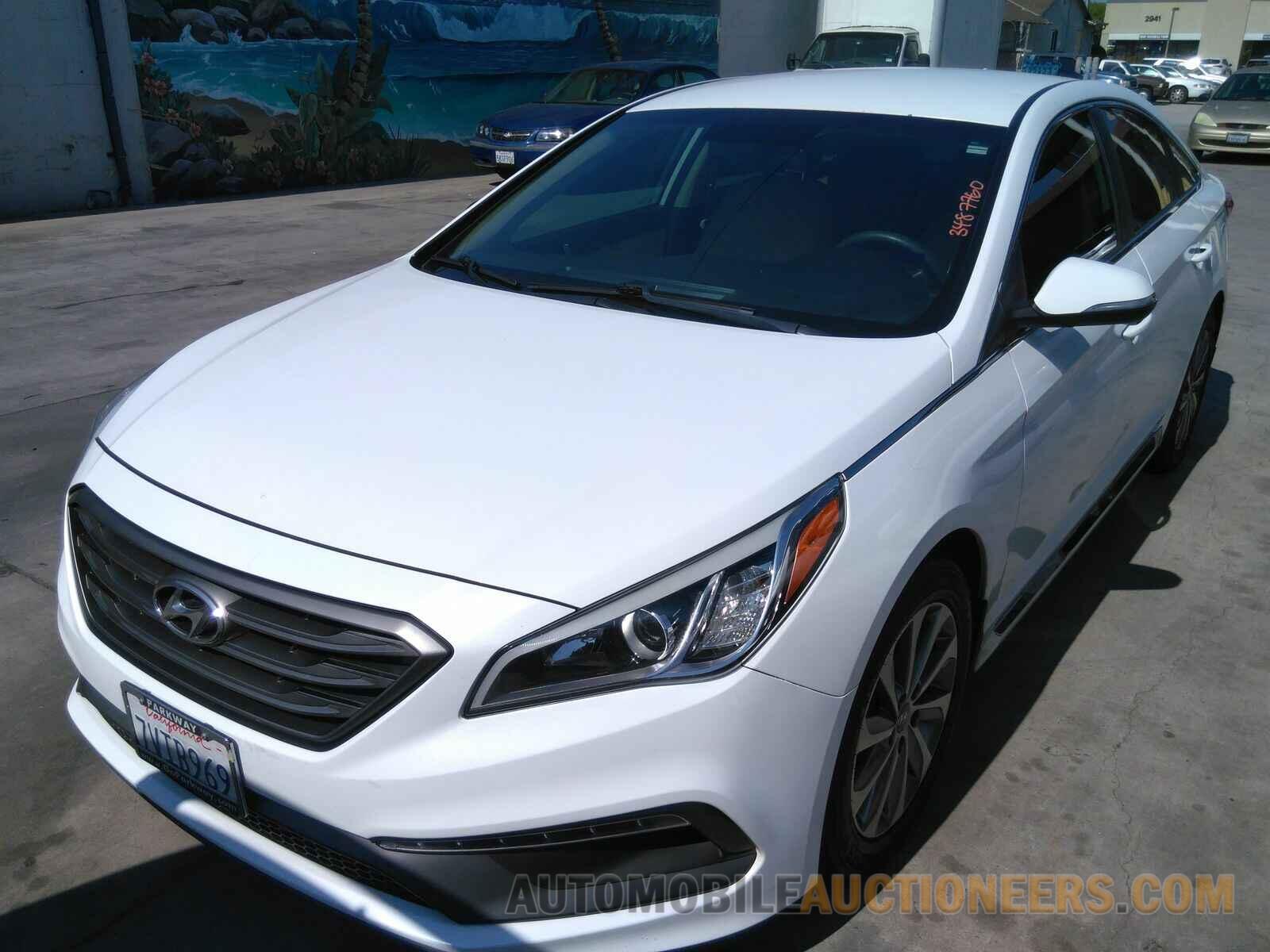 5NPE34AF1FH215180 Hyundai Sonata 2015