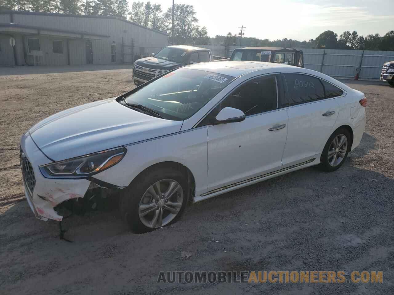 5NPE34AF1JH599387 HYUNDAI SONATA 2018