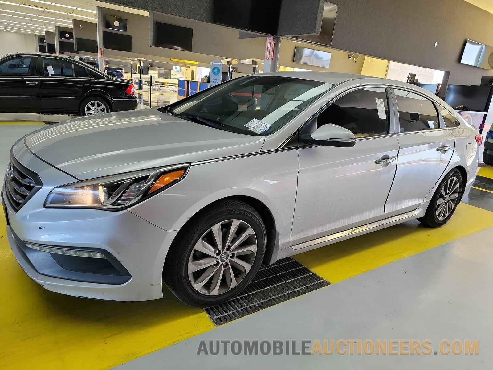 5NPE34AF2FH217732 Hyundai Sonata 2015