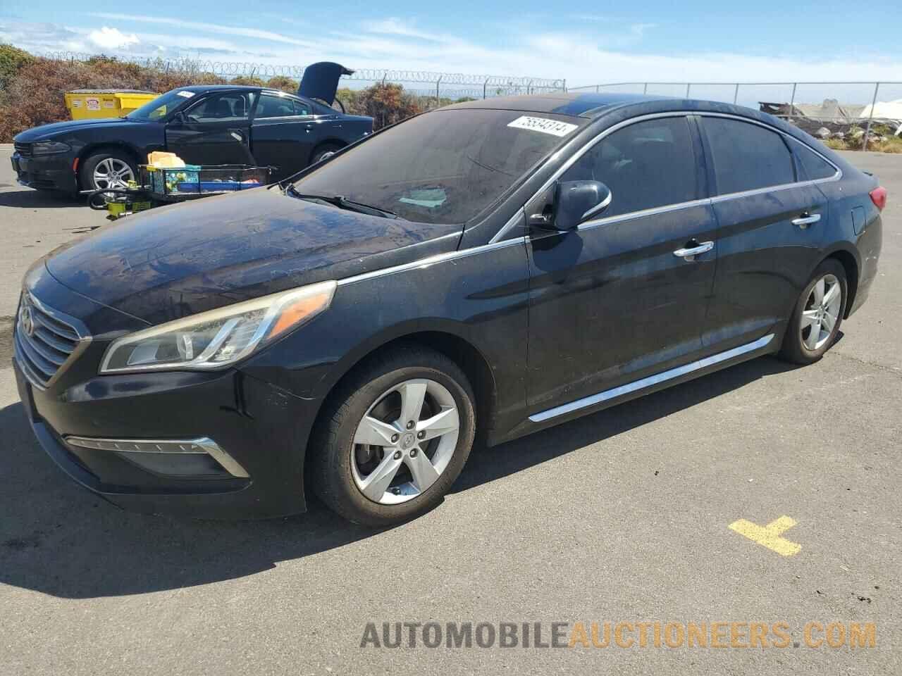 5NPE34AF3FH025798 HYUNDAI SONATA 2015