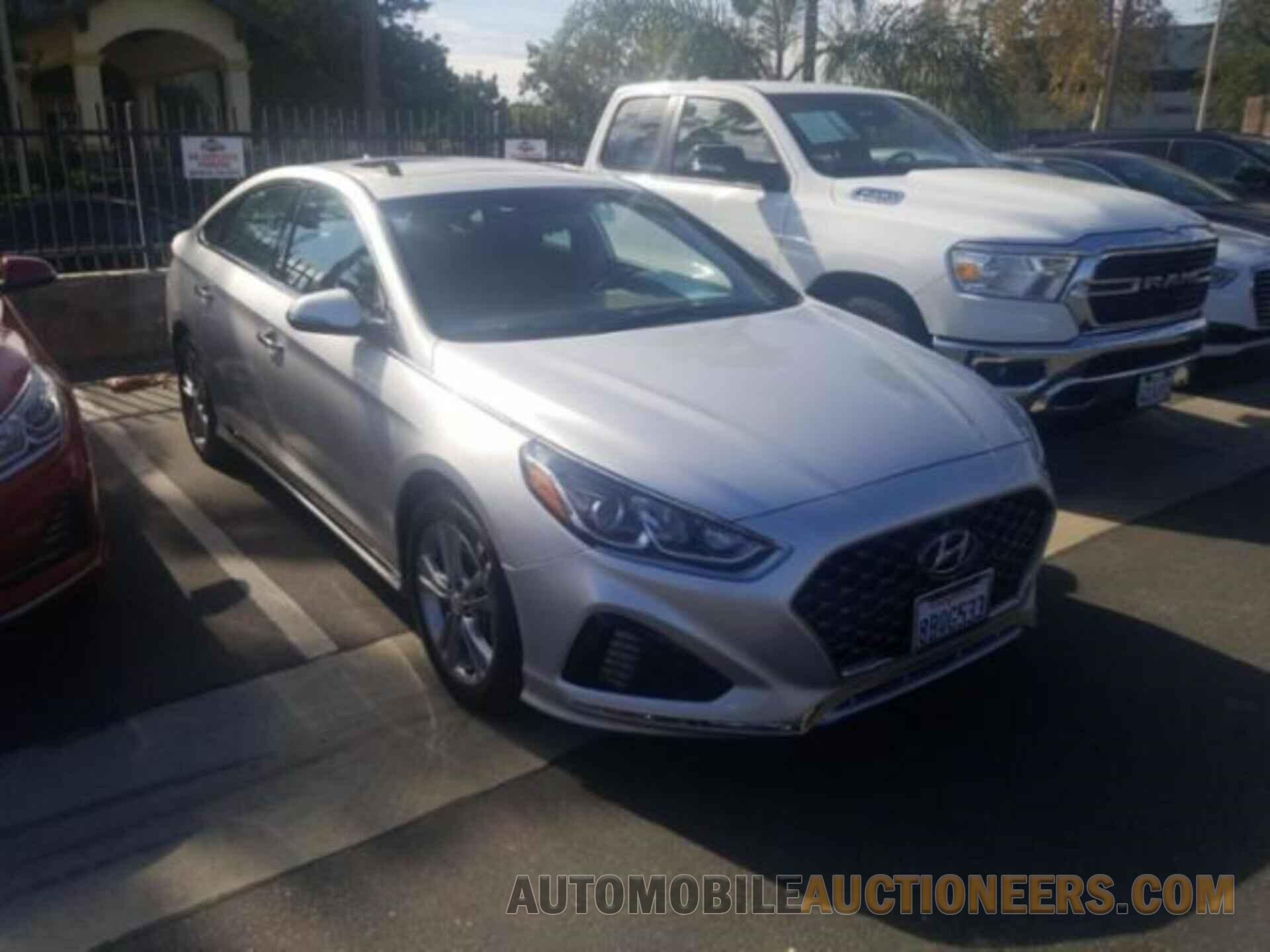 5NPE34AF4JH659985 HYUNDAI SONATA 2018