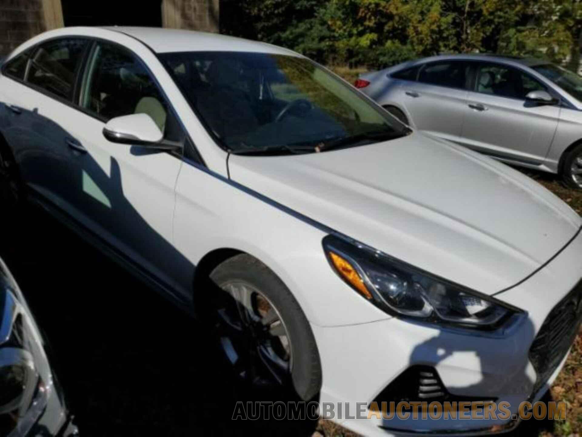 5NPE34AF6JH615227 HYUNDAI SONATA 2018