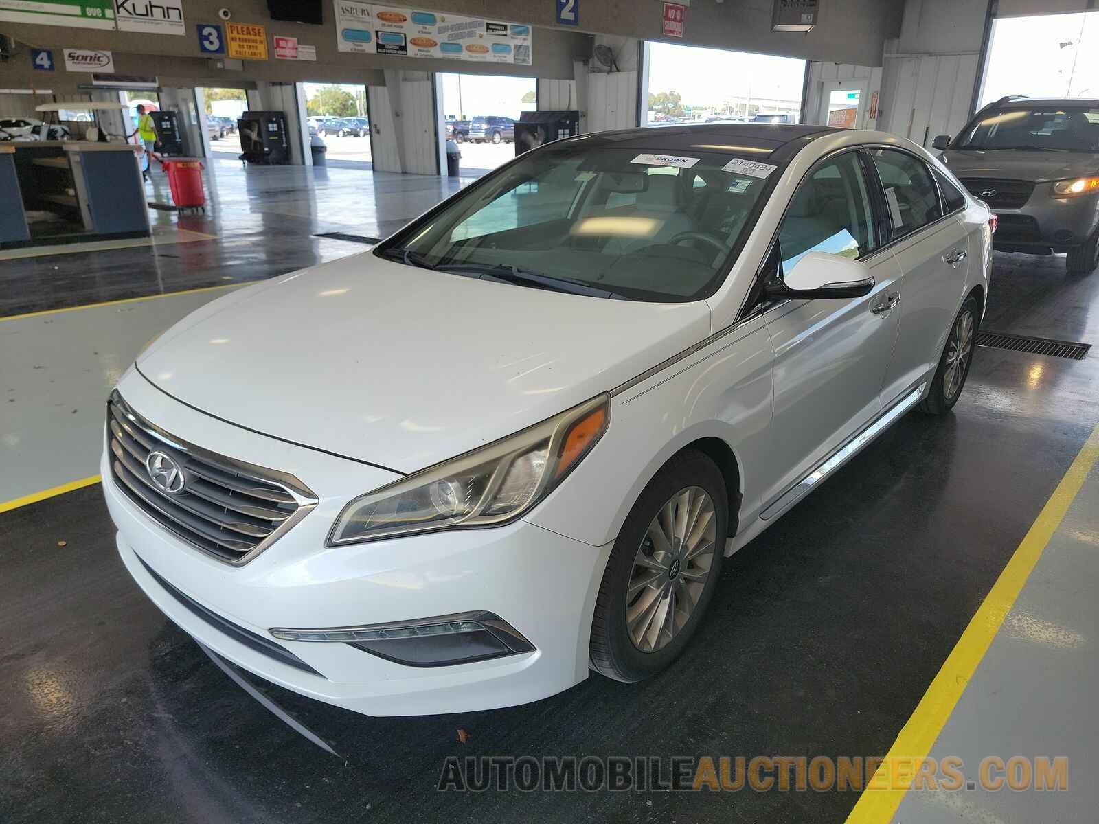 5NPE34AF8FH067562 Hyundai Sonata 2015