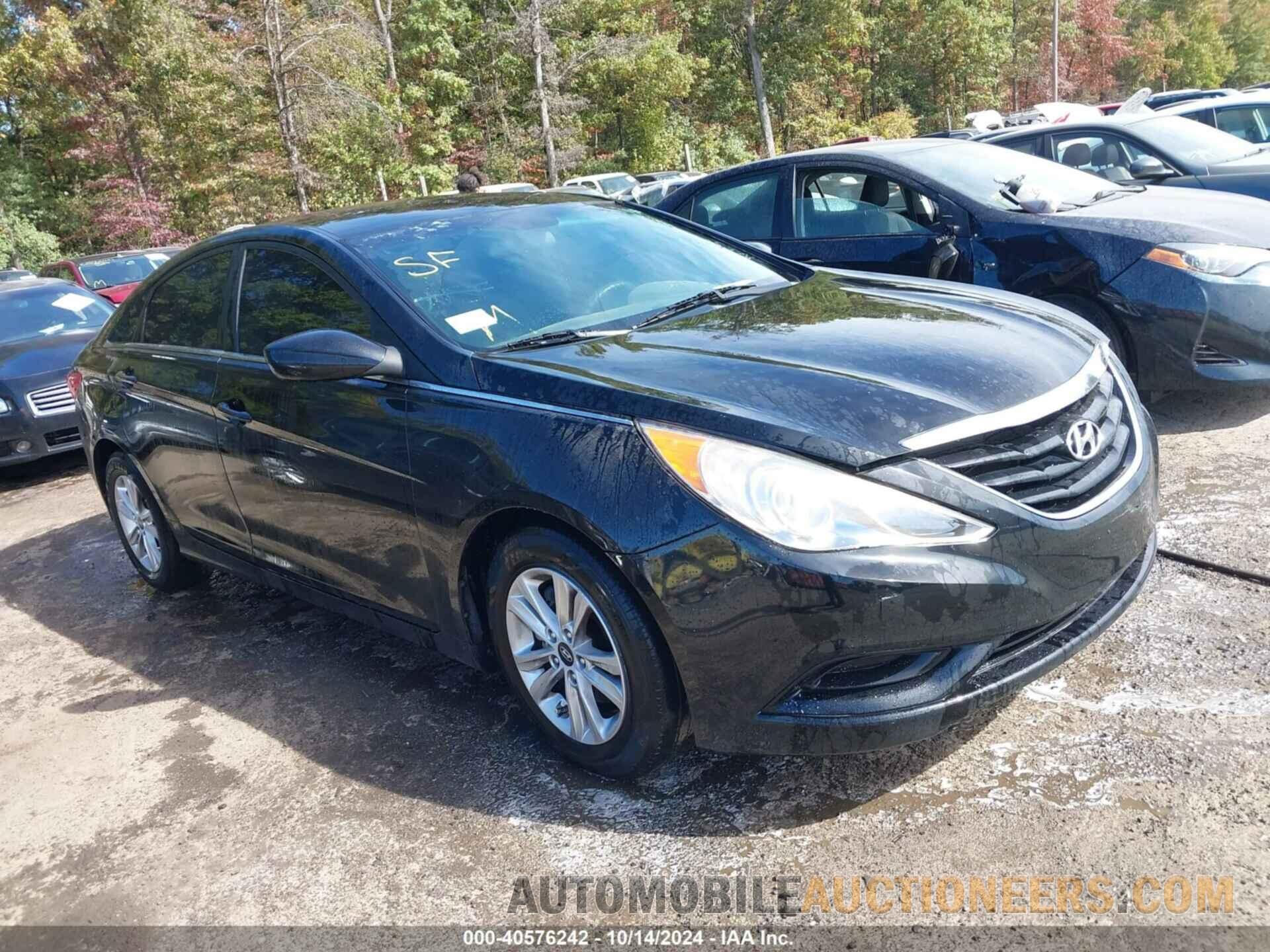 5NPEB4AC0BH010078 HYUNDAI SONATA 2011