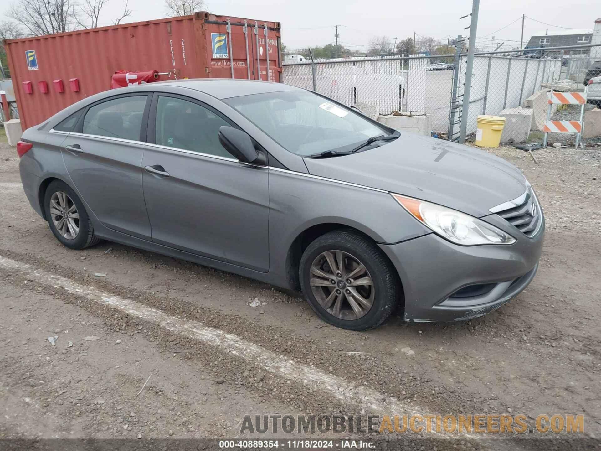 5NPEB4AC0BH052864 HYUNDAI SONATA 2011