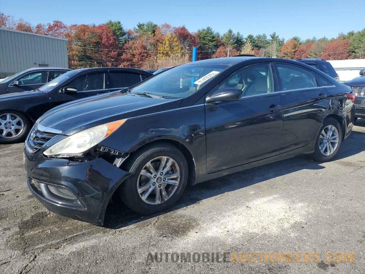 5NPEB4AC0BH092569 HYUNDAI SONATA 2011