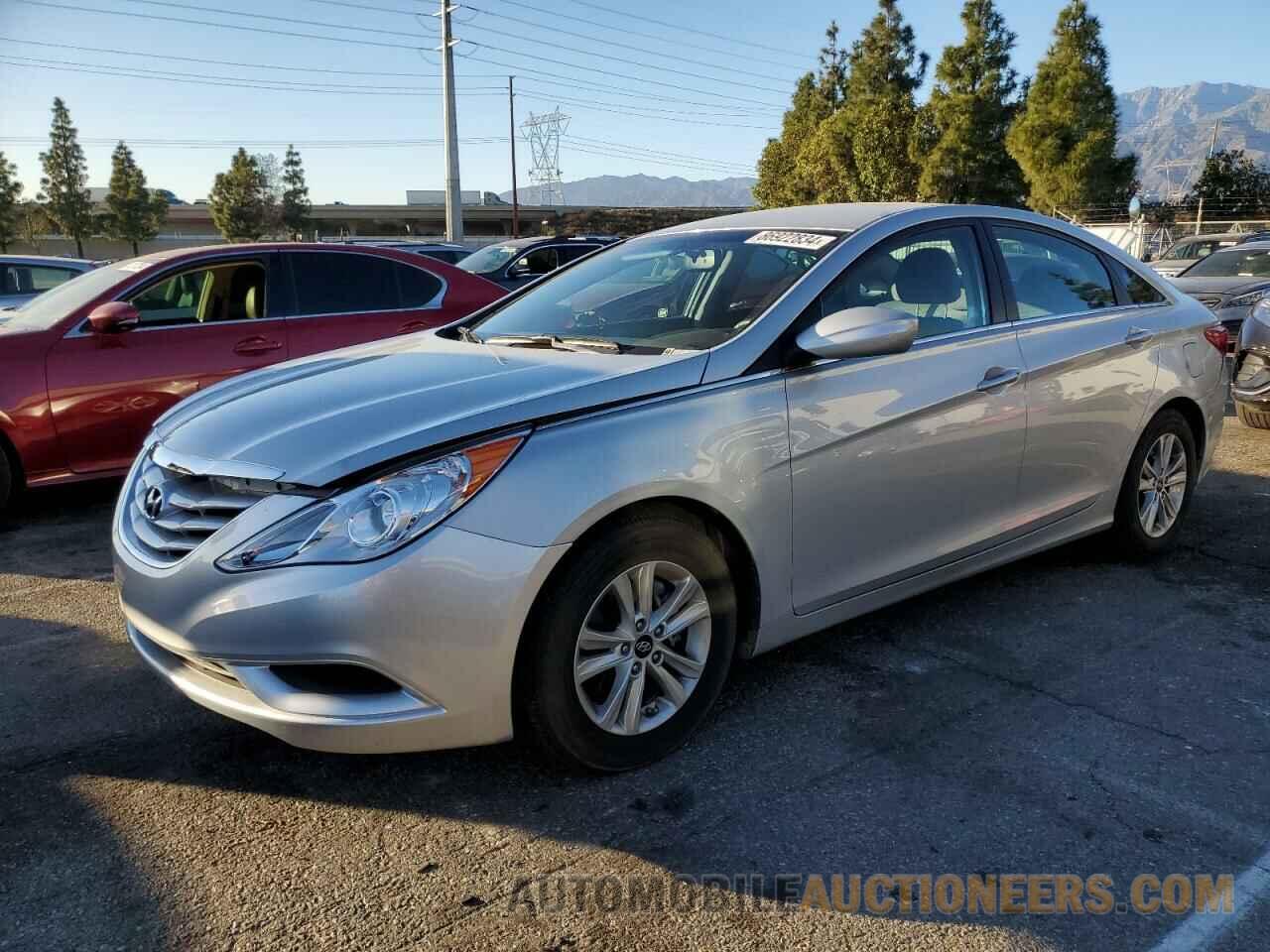 5NPEB4AC0BH191487 HYUNDAI SONATA 2011