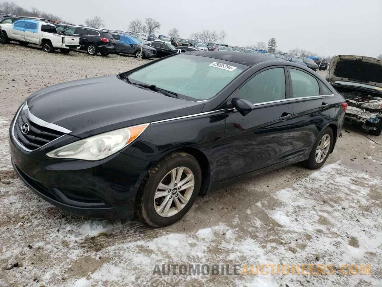 5NPEB4AC0BH197421 HYUNDAI SONATA 2011