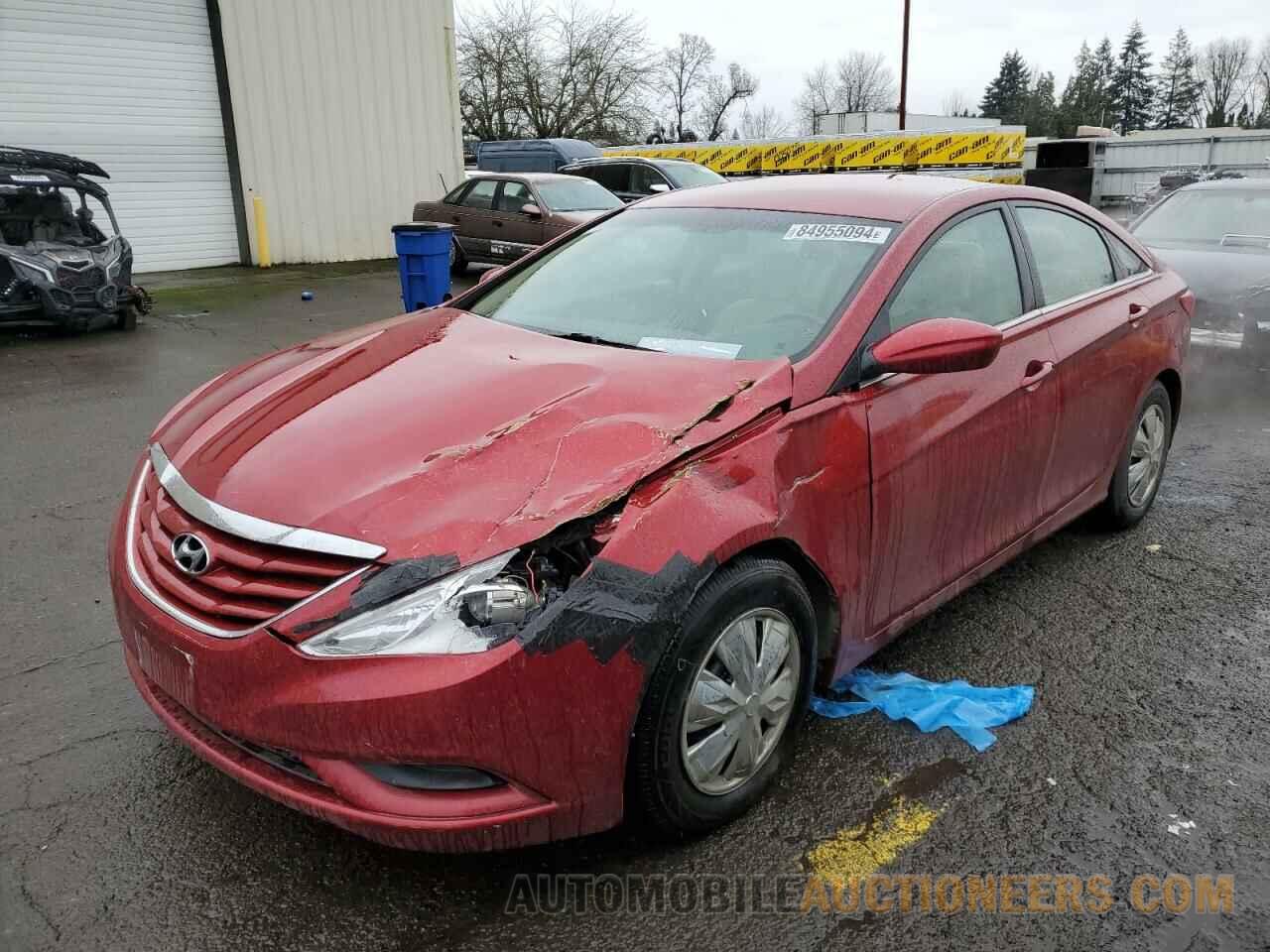 5NPEB4AC0BH247945 HYUNDAI SONATA 2011