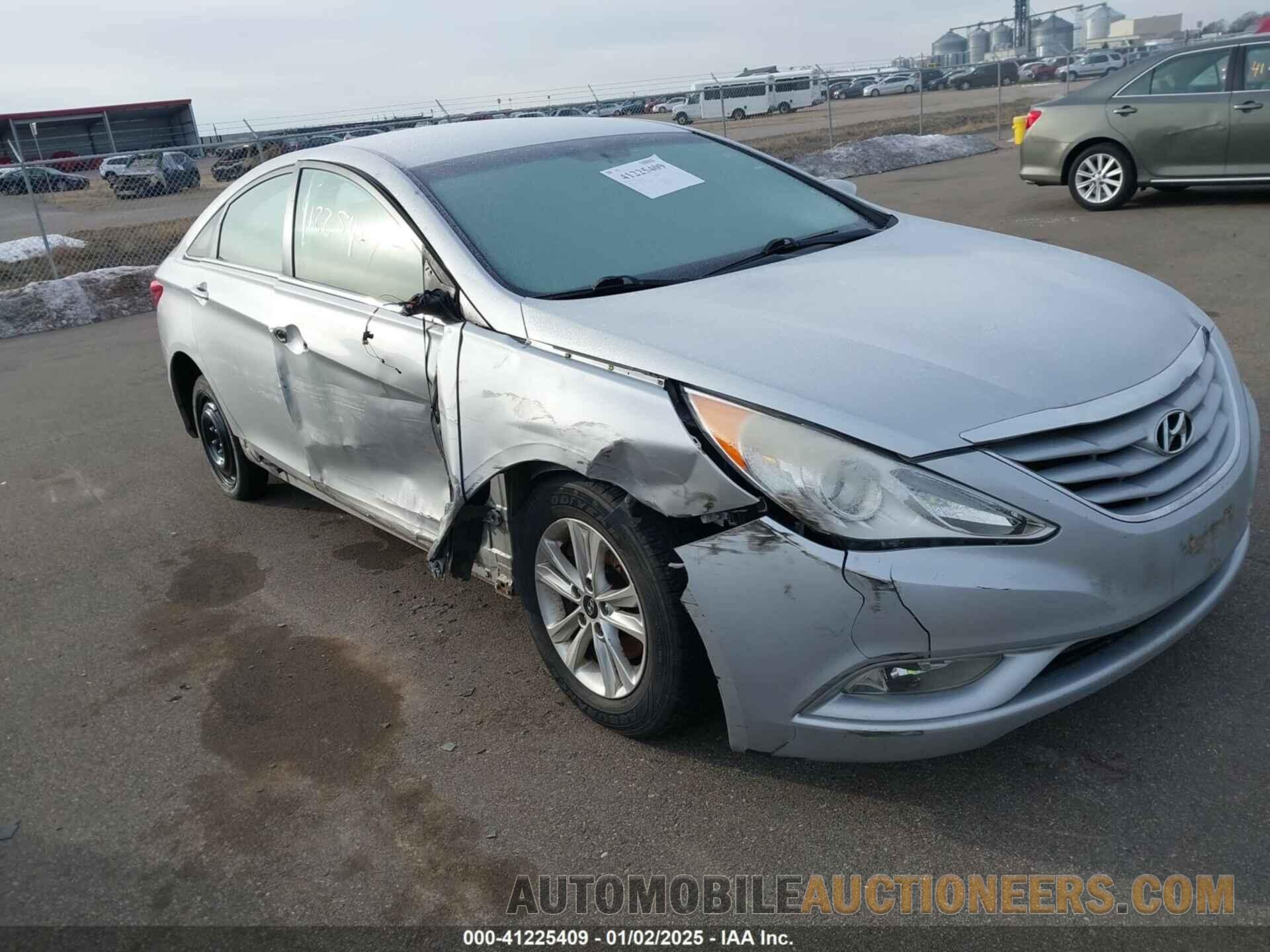 5NPEB4AC0DH509224 HYUNDAI SONATA 2013