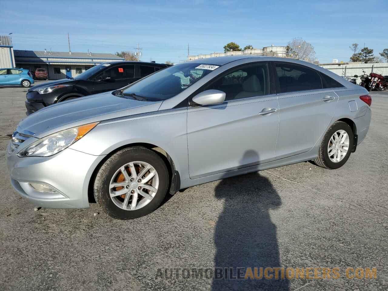 5NPEB4AC0DH539372 HYUNDAI SONATA 2013