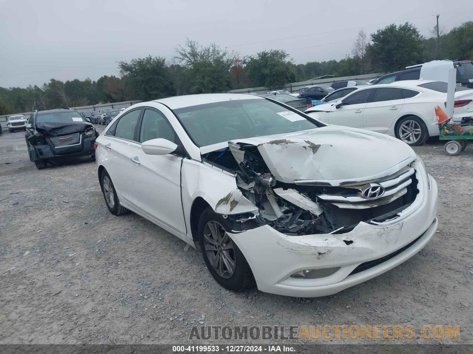 5NPEB4AC0DH605564 HYUNDAI SONATA 2013