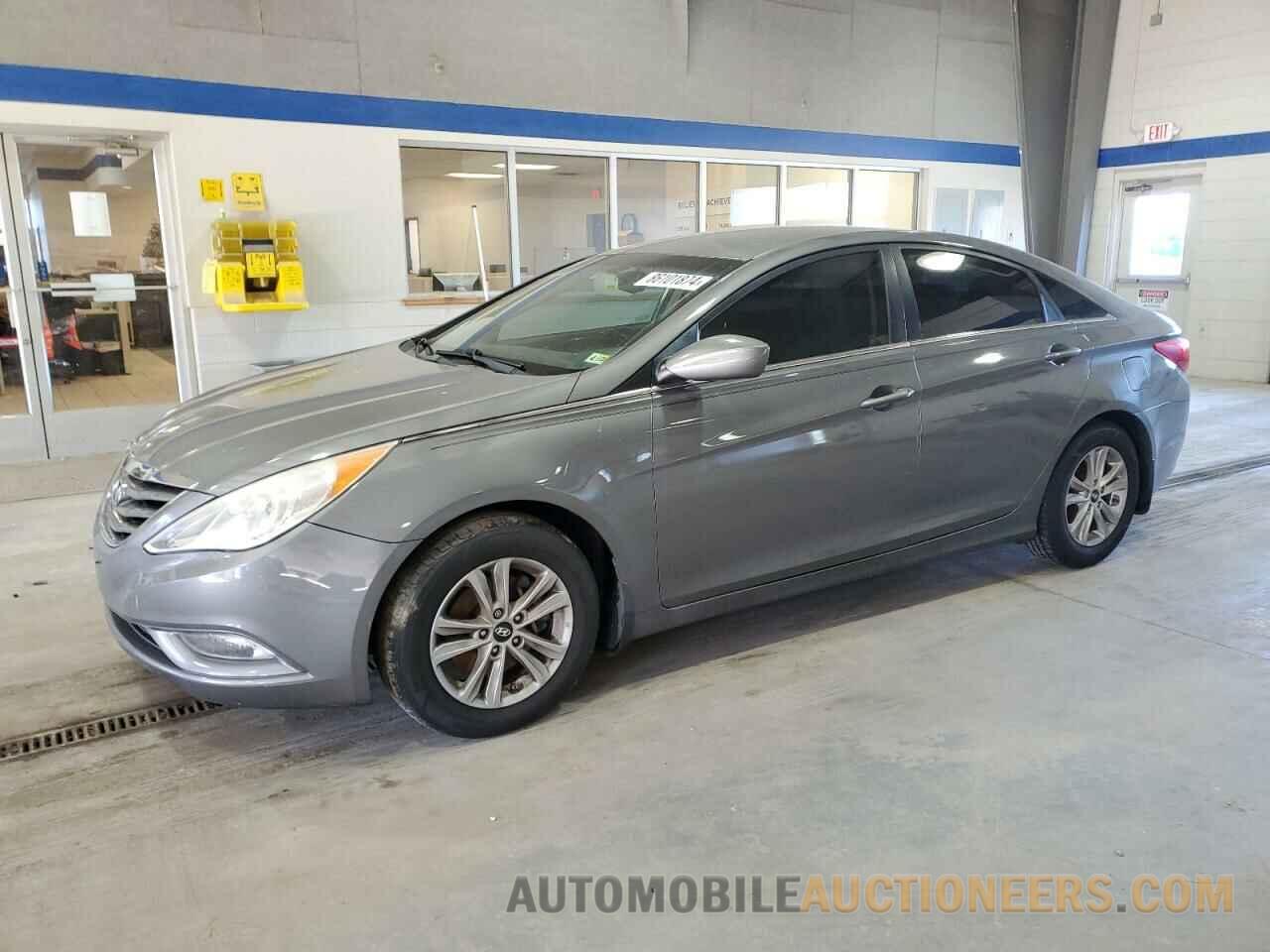 5NPEB4AC0DH632666 HYUNDAI SONATA 2013