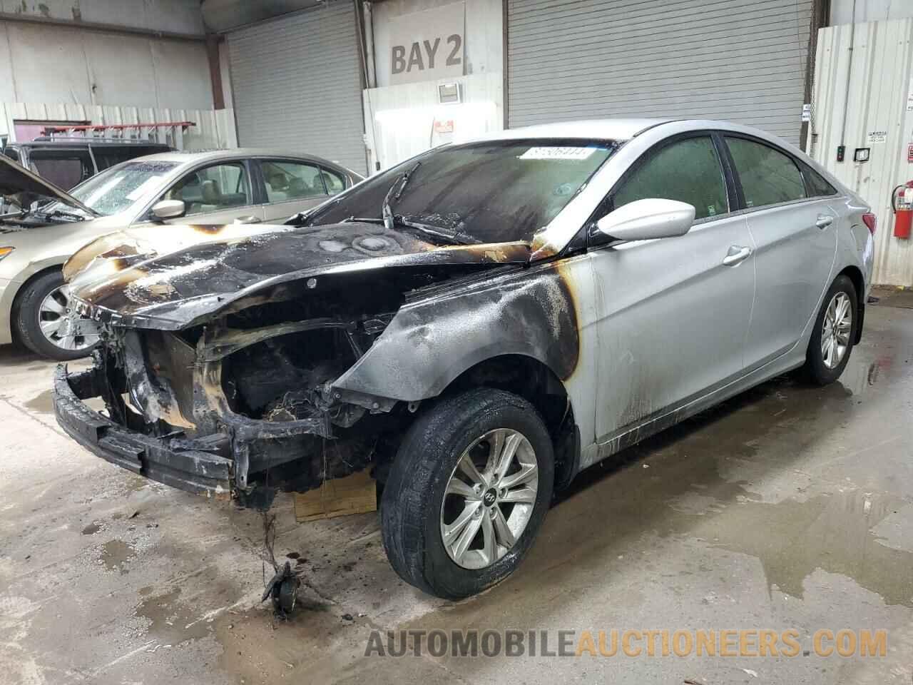 5NPEB4AC0DH673931 HYUNDAI SONATA 2013