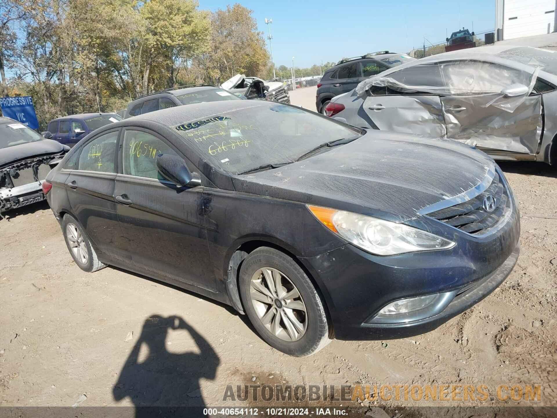 5NPEB4AC0DH686808 HYUNDAI SONATA 2013