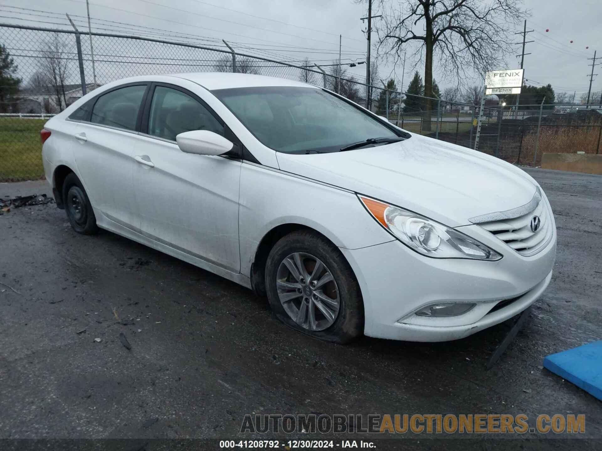 5NPEB4AC0DH781837 HYUNDAI SONATA 2013