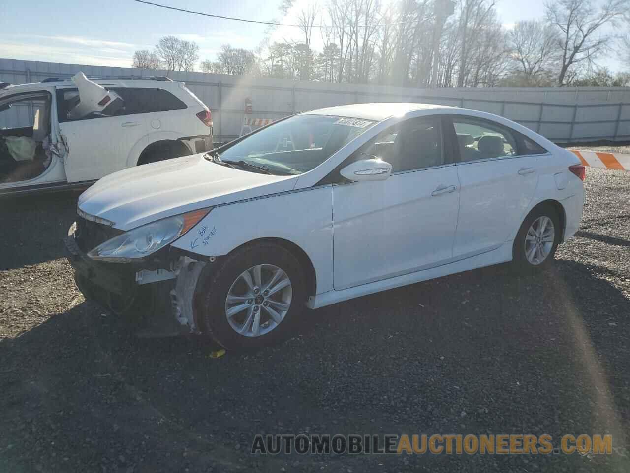 5NPEB4AC0EH876514 HYUNDAI SONATA 2014