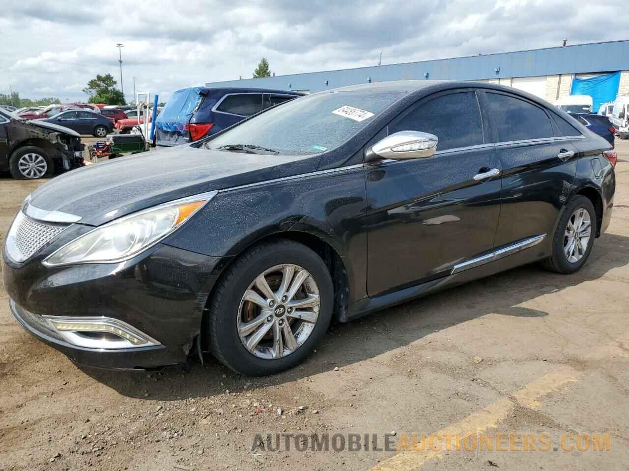 5NPEB4AC0EH912704 HYUNDAI SONATA 2014