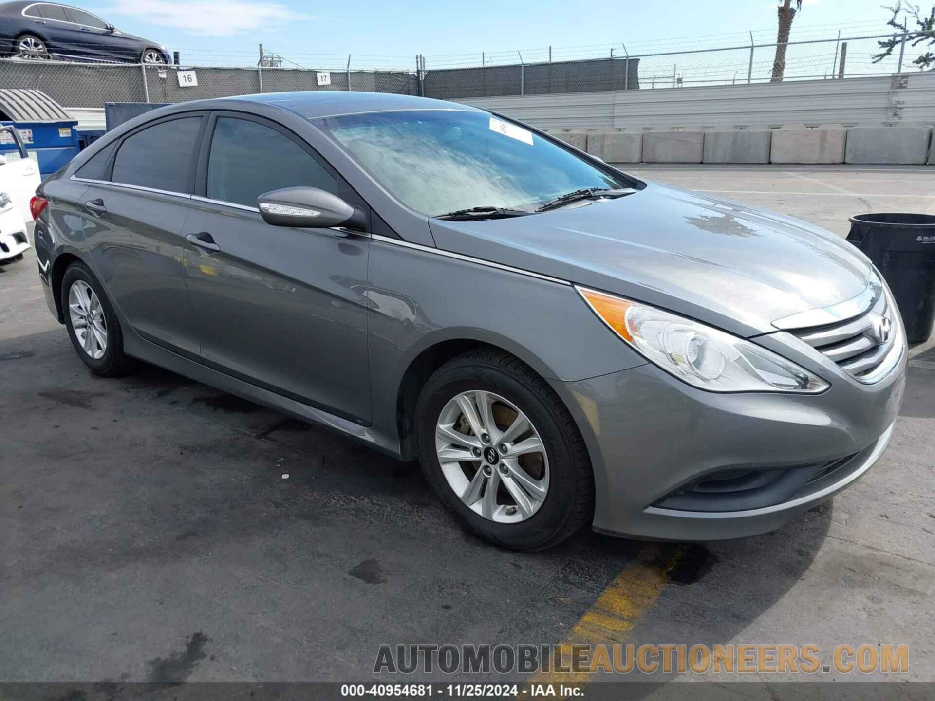 5NPEB4AC0EH936890 HYUNDAI SONATA 2014