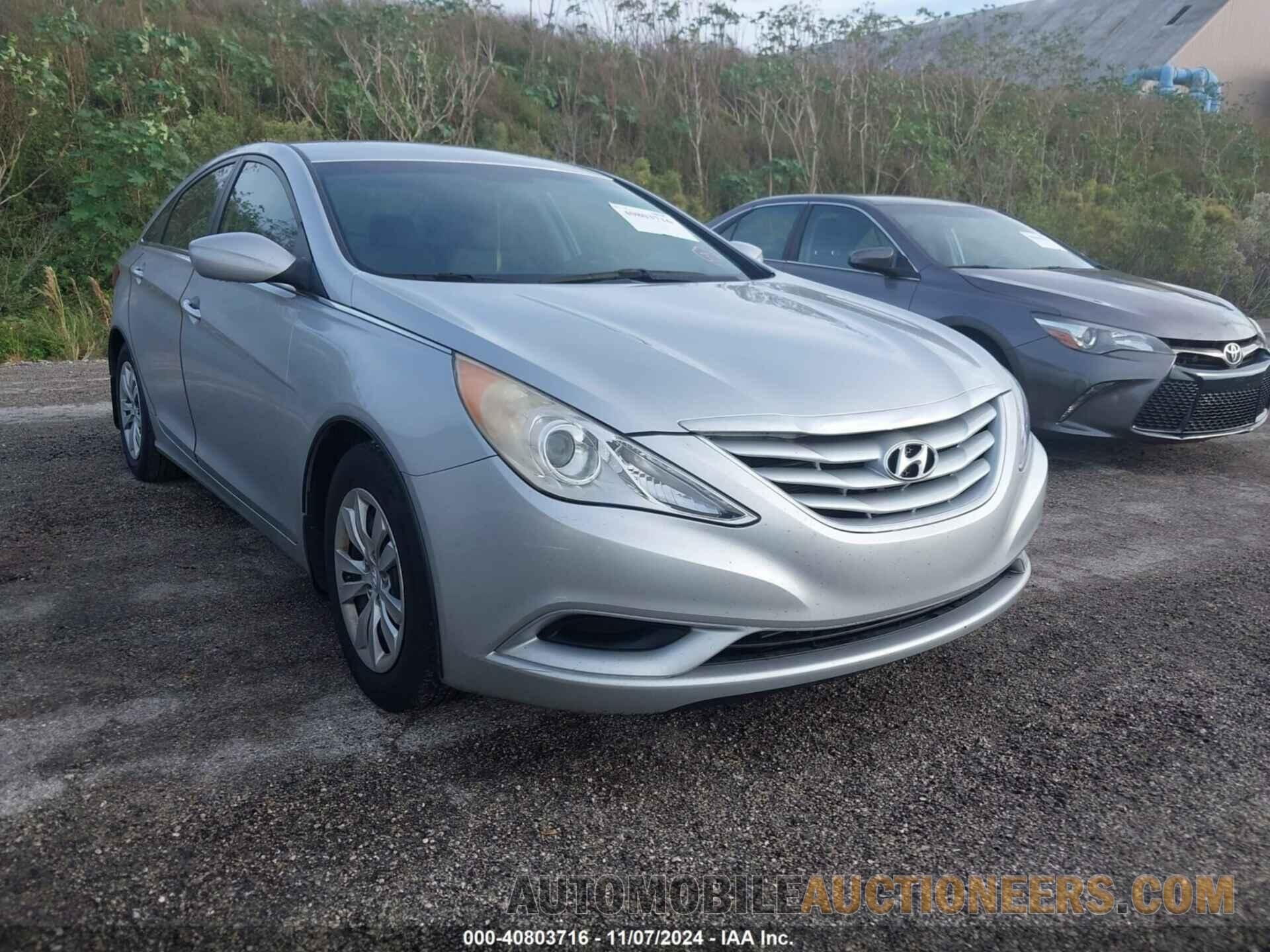 5NPEB4AC1BH162175 HYUNDAI SONATA 2011