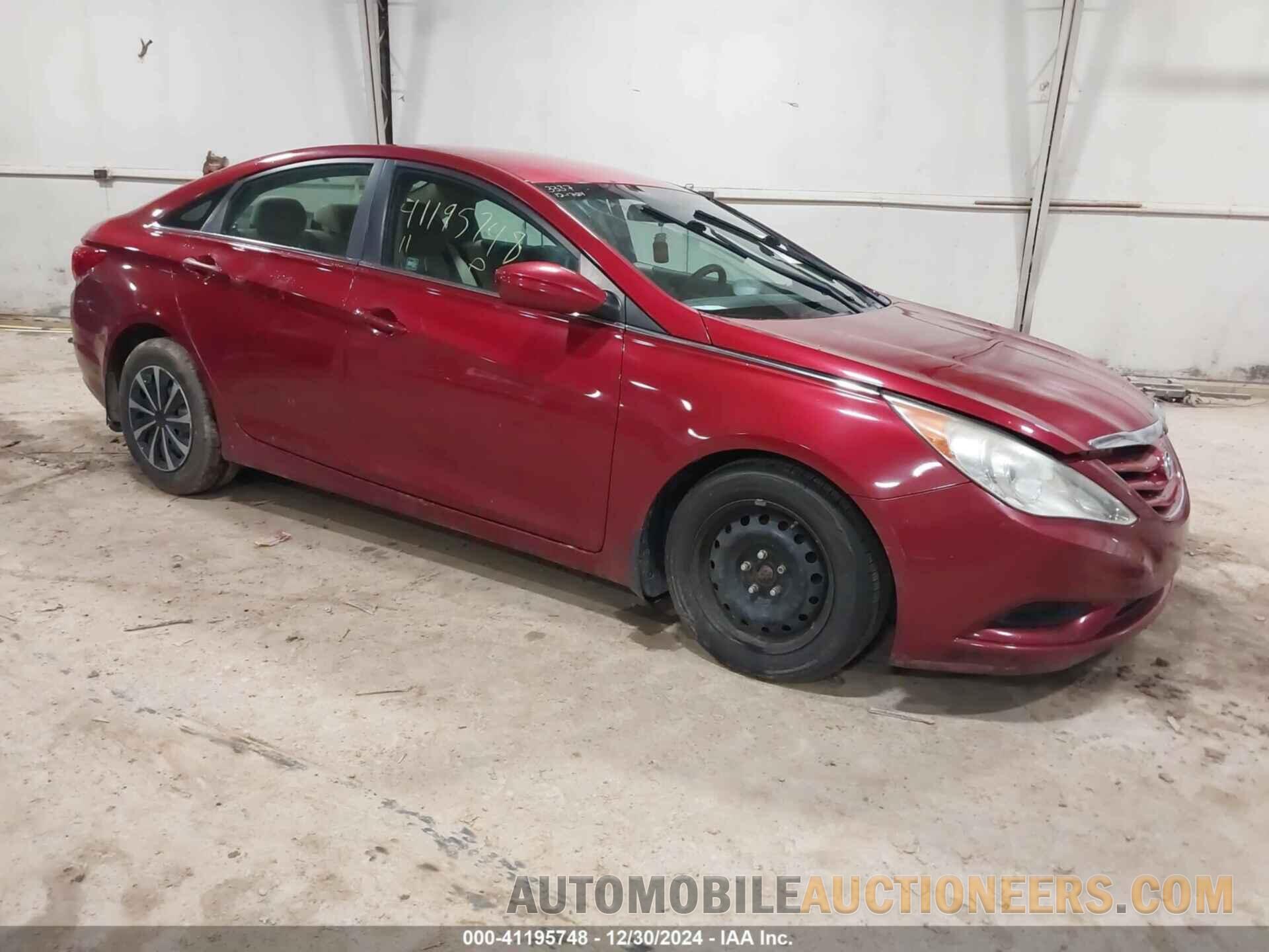 5NPEB4AC1BH305593 HYUNDAI SONATA 2011