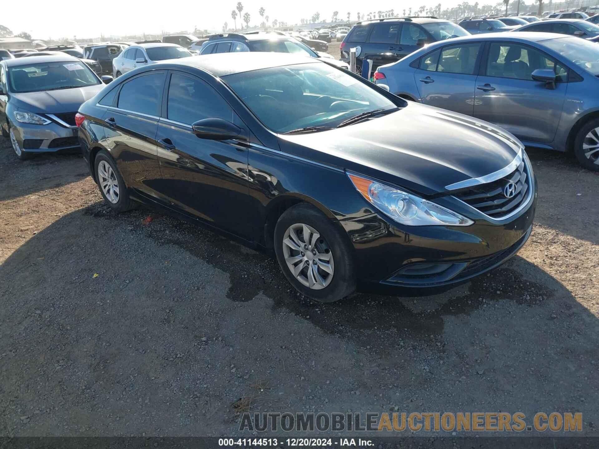 5NPEB4AC1CH381123 HYUNDAI SONATA 2012