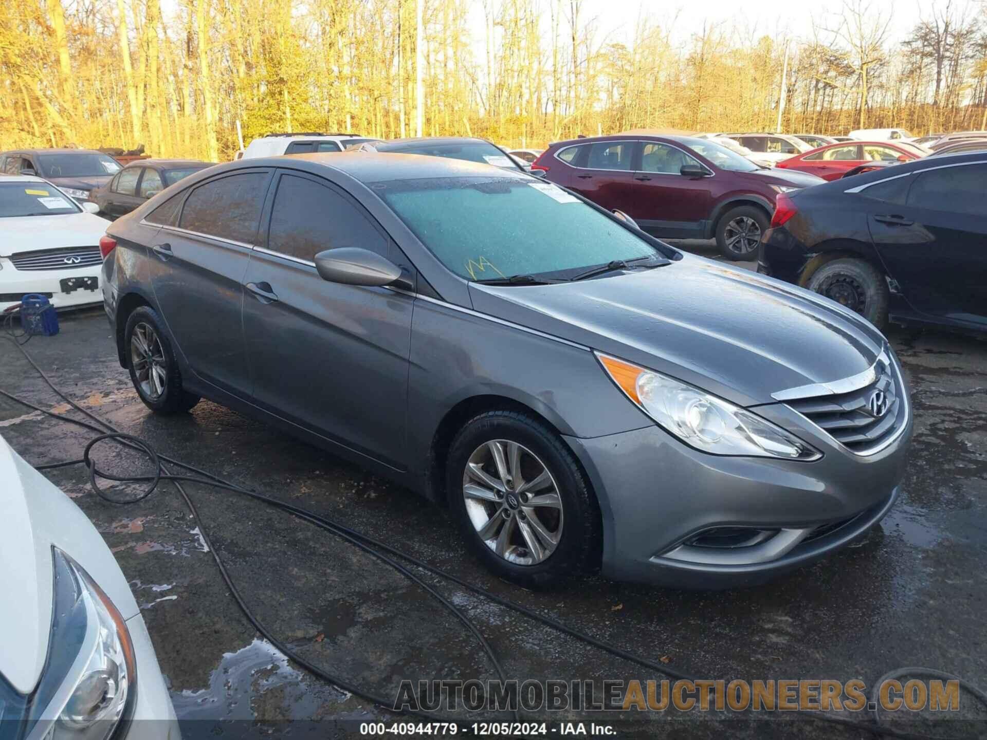 5NPEB4AC1CH436489 HYUNDAI SONATA 2012