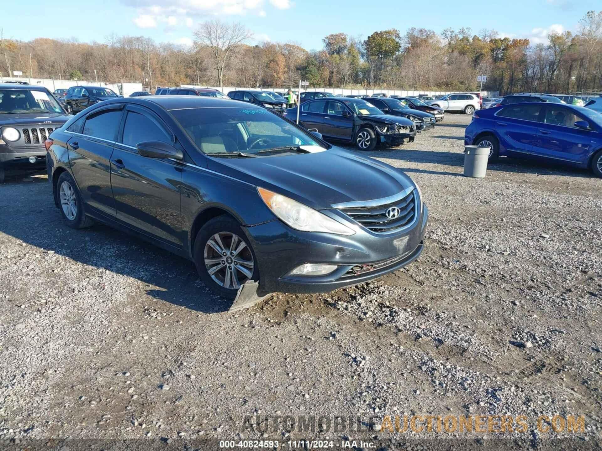 5NPEB4AC1CH453471 HYUNDAI SONATA 2012