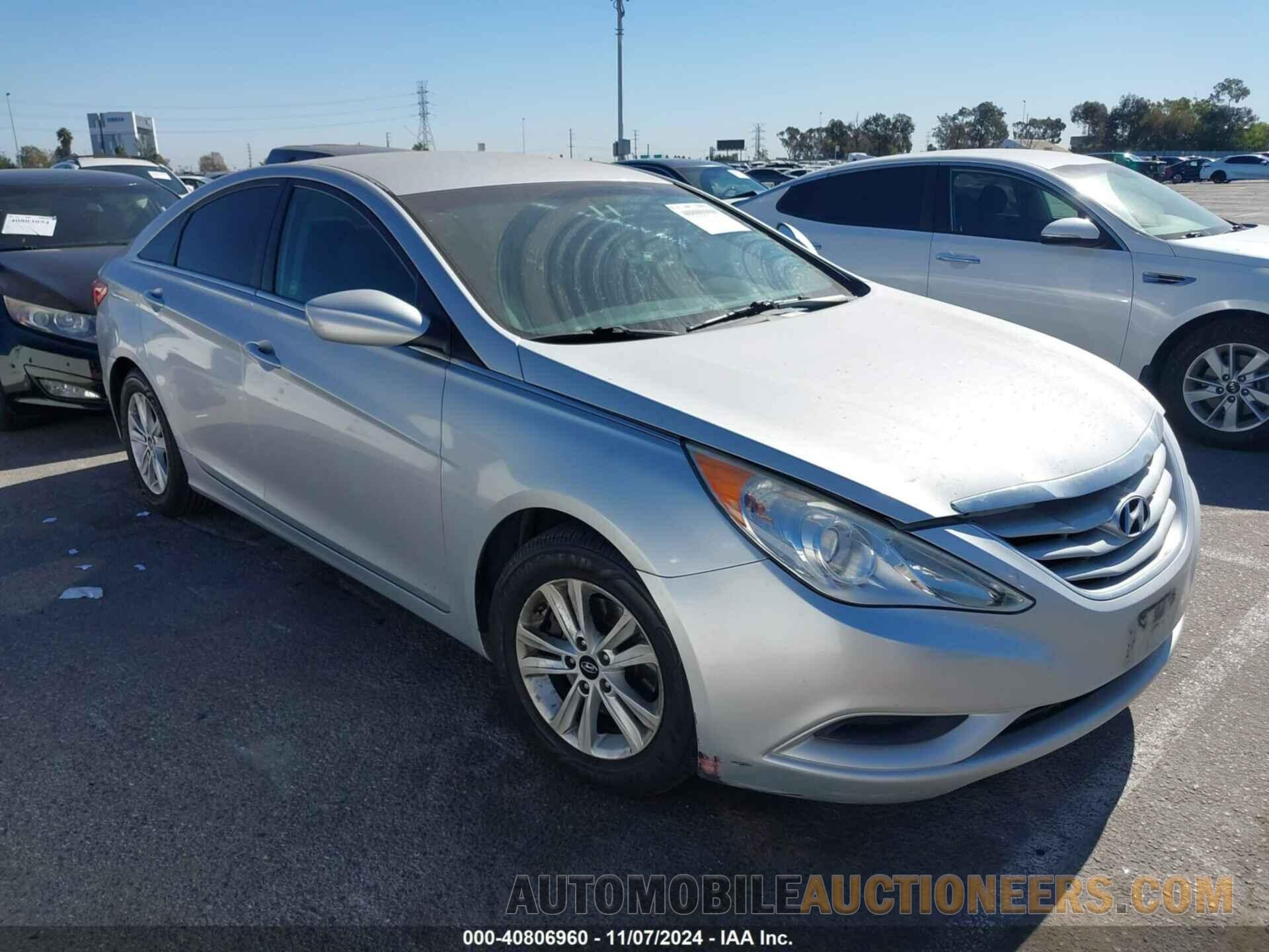 5NPEB4AC1CH463739 HYUNDAI SONATA 2012