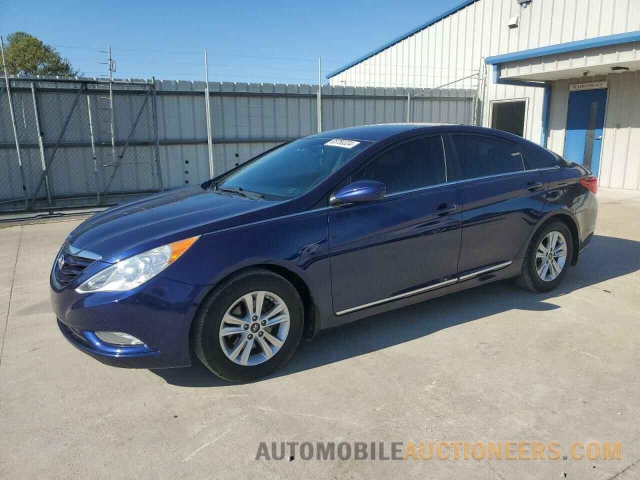 5NPEB4AC1DH648925 HYUNDAI SONATA 2013