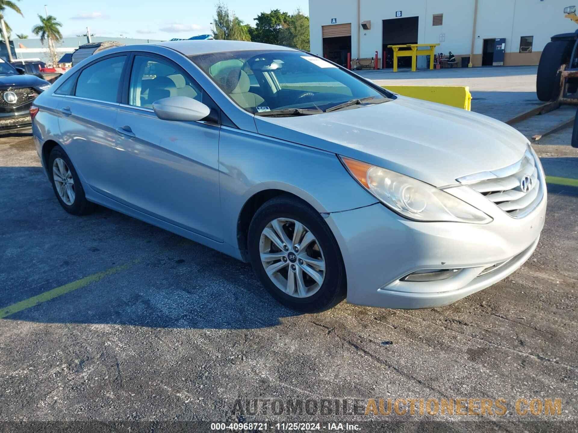 5NPEB4AC1DH766571 HYUNDAI SONATA 2013