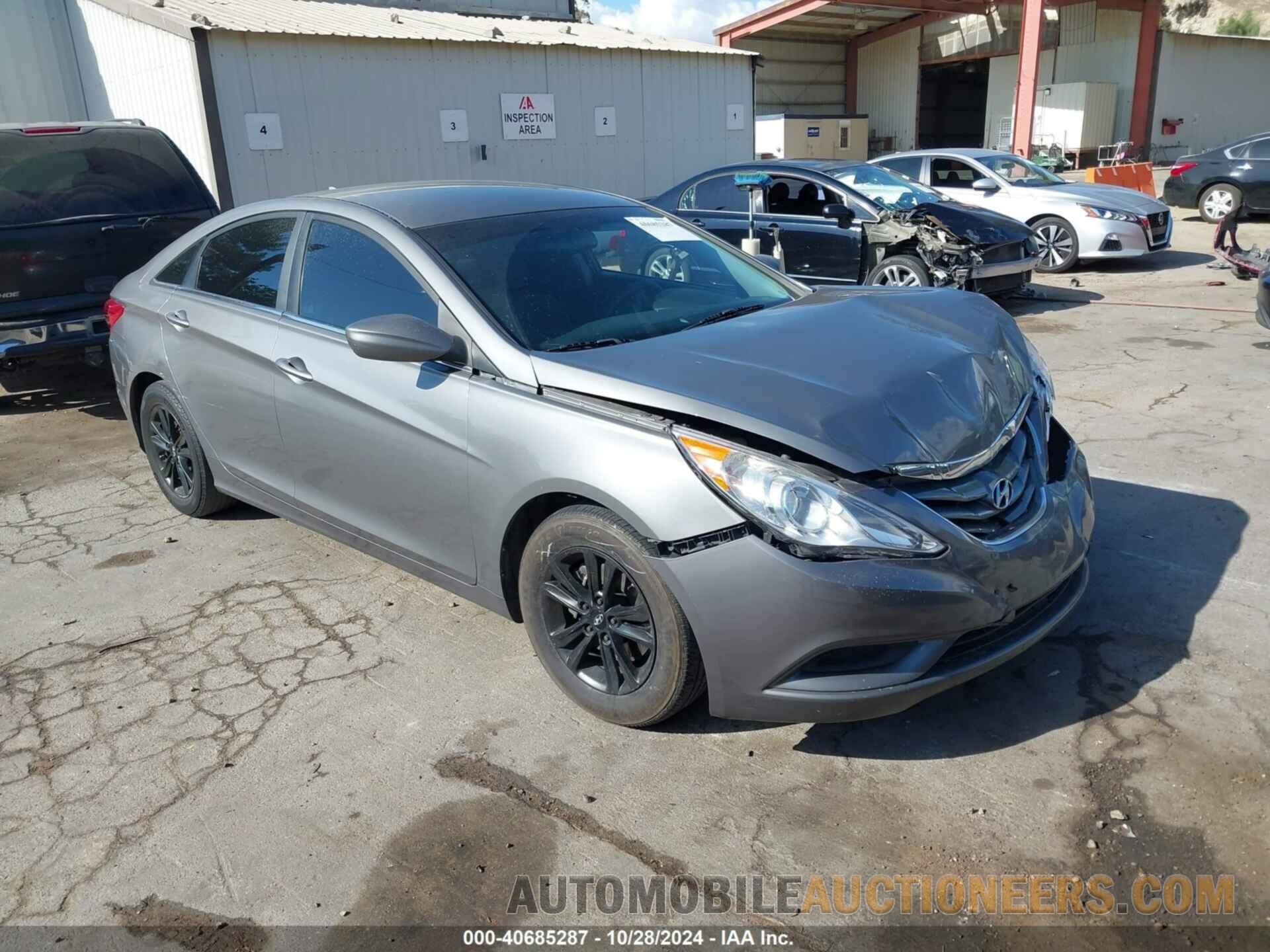 5NPEB4AC1DH804414 HYUNDAI SONATA 2013