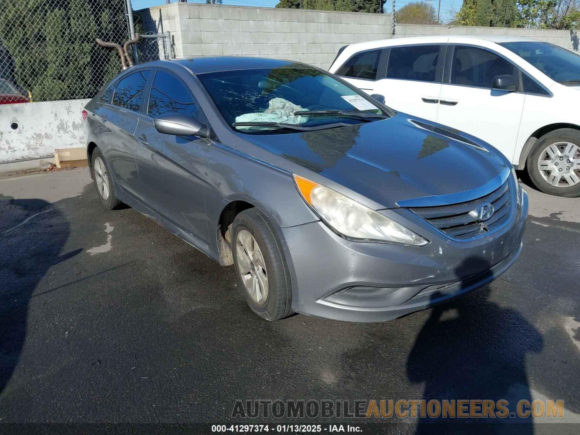 5NPEB4AC1EH829427 HYUNDAI SONATA 2014