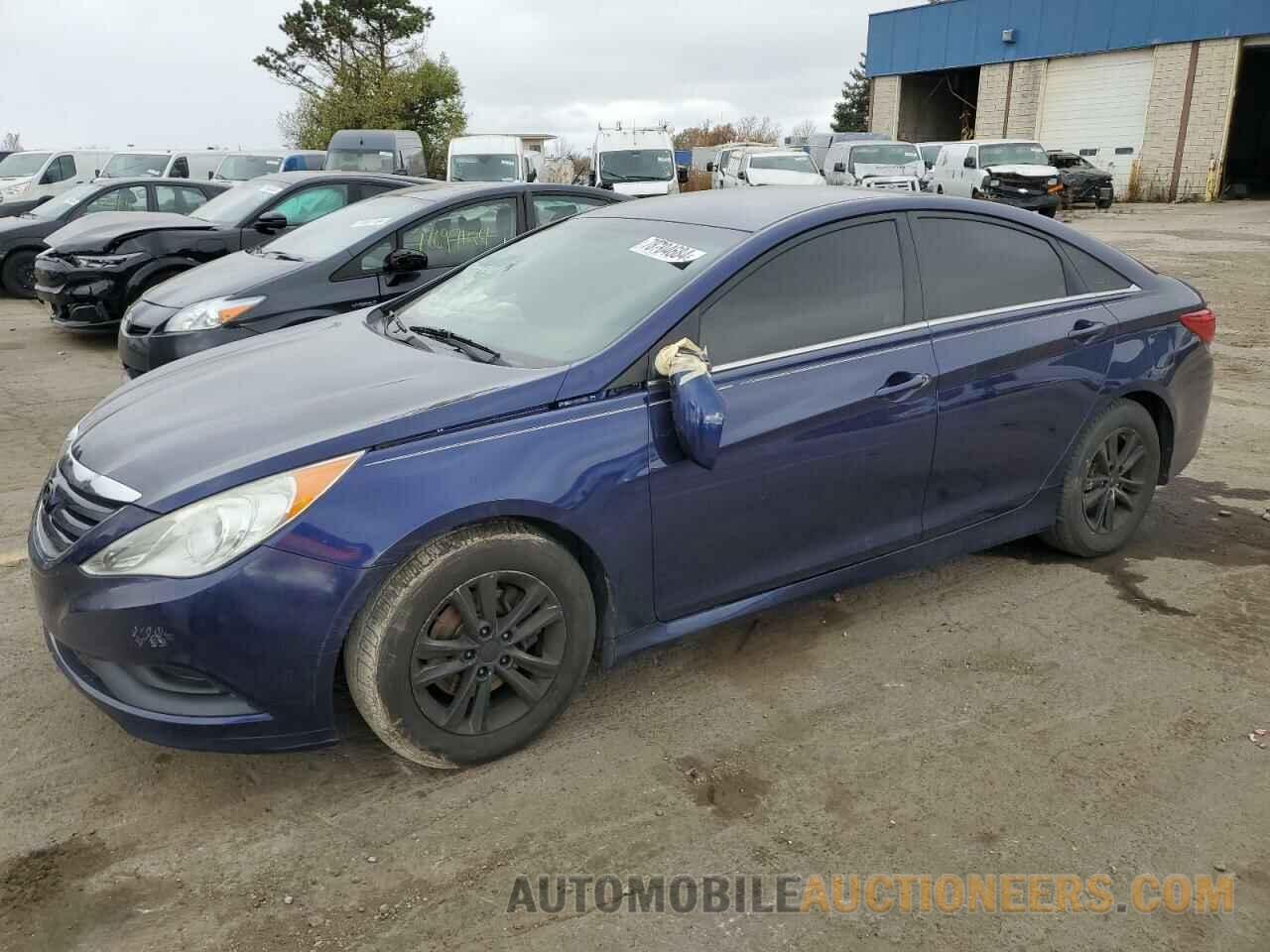 5NPEB4AC1EH858006 HYUNDAI SONATA 2014