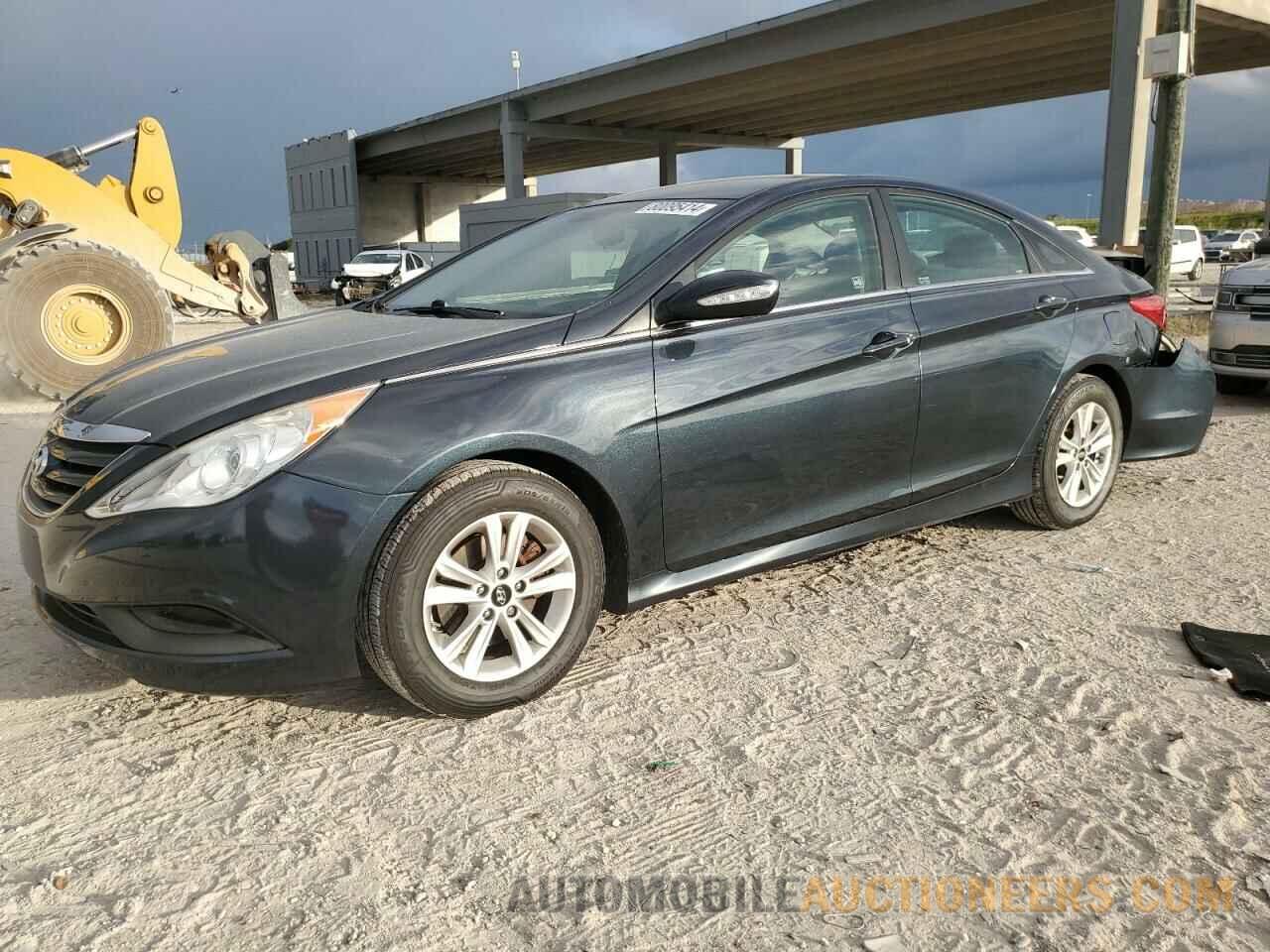 5NPEB4AC1EH920259 HYUNDAI SONATA 2014