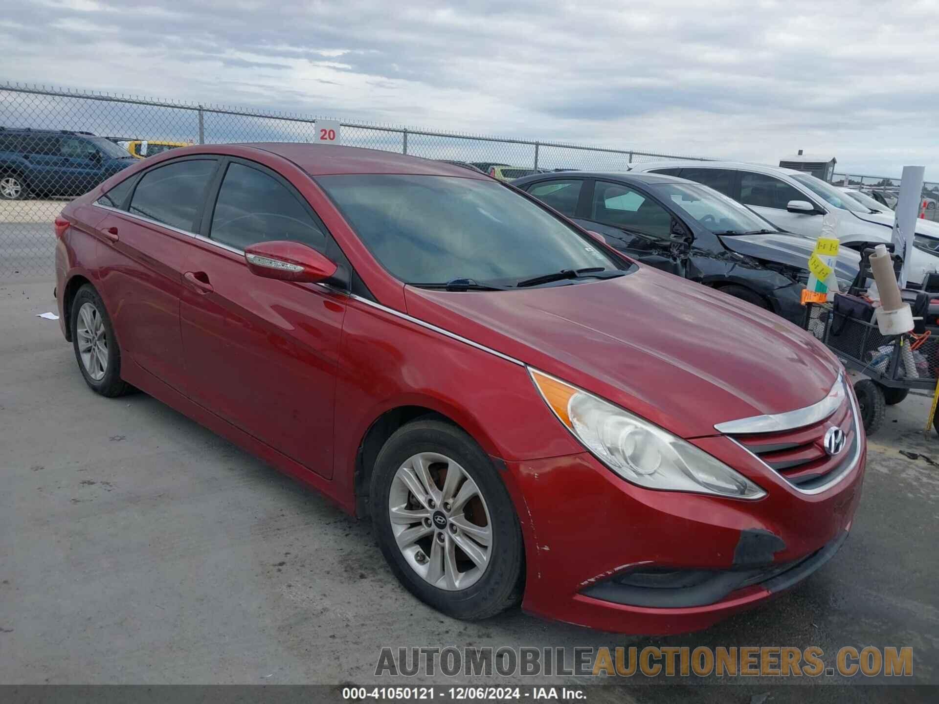 5NPEB4AC1EH925803 HYUNDAI SONATA 2014