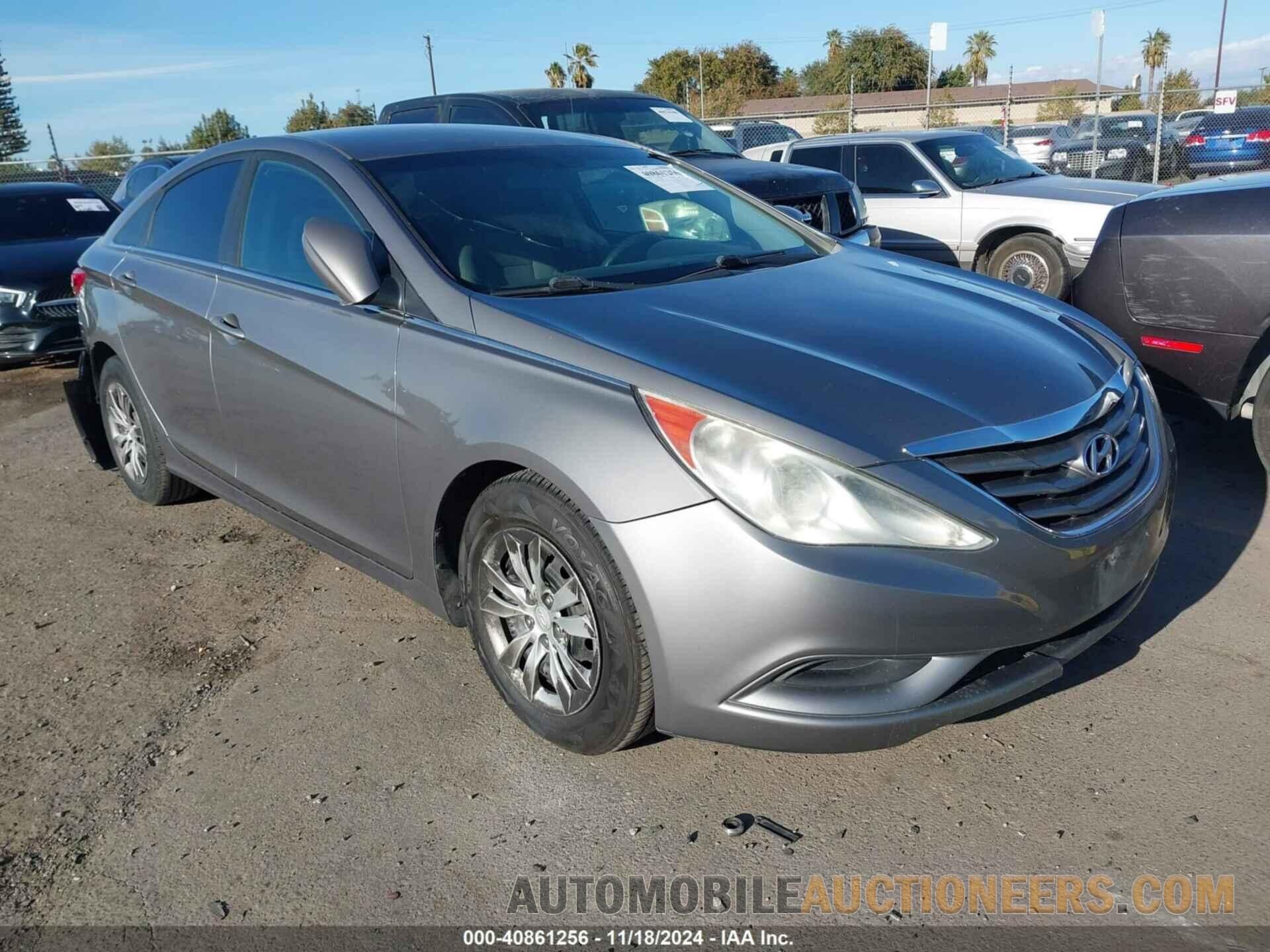 5NPEB4AC2BH077314 HYUNDAI SONATA 2011