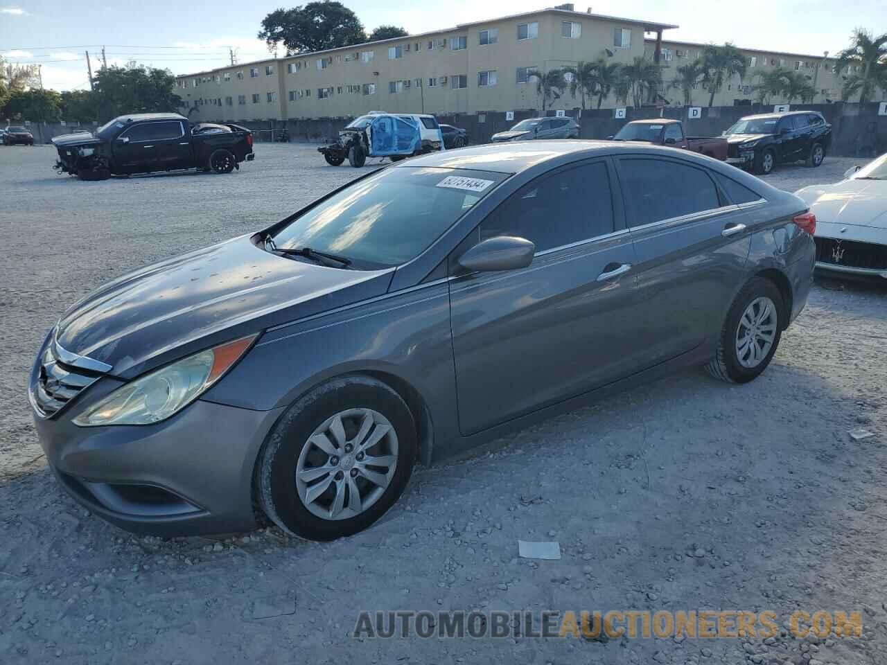 5NPEB4AC2BH181804 HYUNDAI SONATA 2011